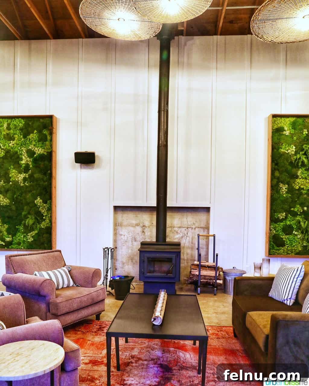 The Willamette Valley Hideaway 17 Clubhouse interior at The Setting Inn Willamette Valley