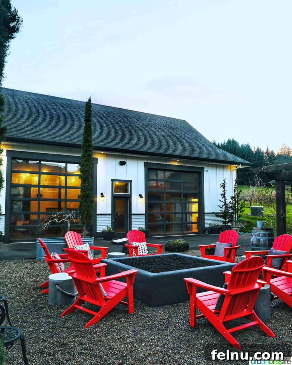 Outdoor firepit at The Setting Inn Willamette Valley