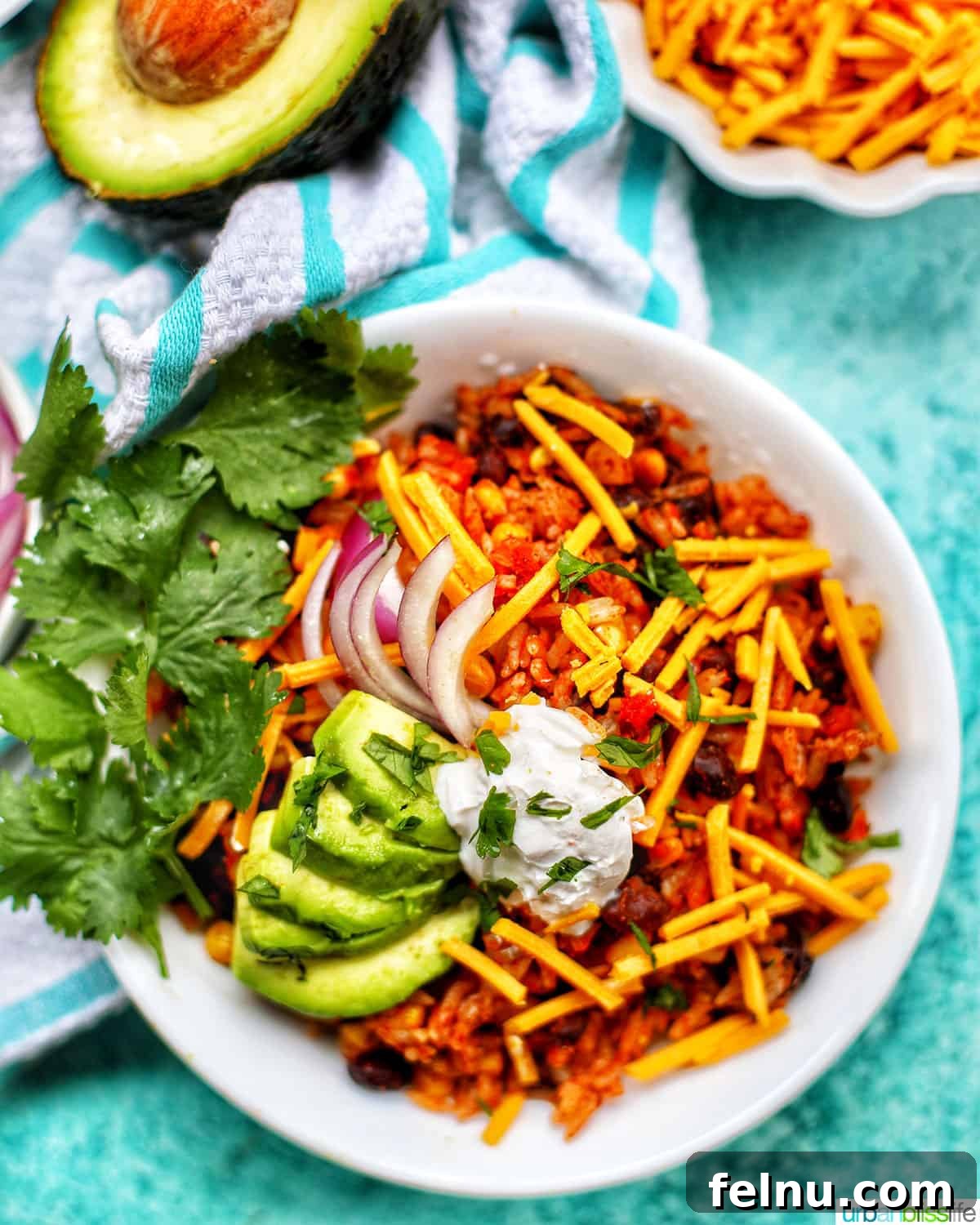 Vegetarian Burrito Bowl: A Speedy Instant Pot Delight 2 Instant Pot Vegetarian Burrito Bowl