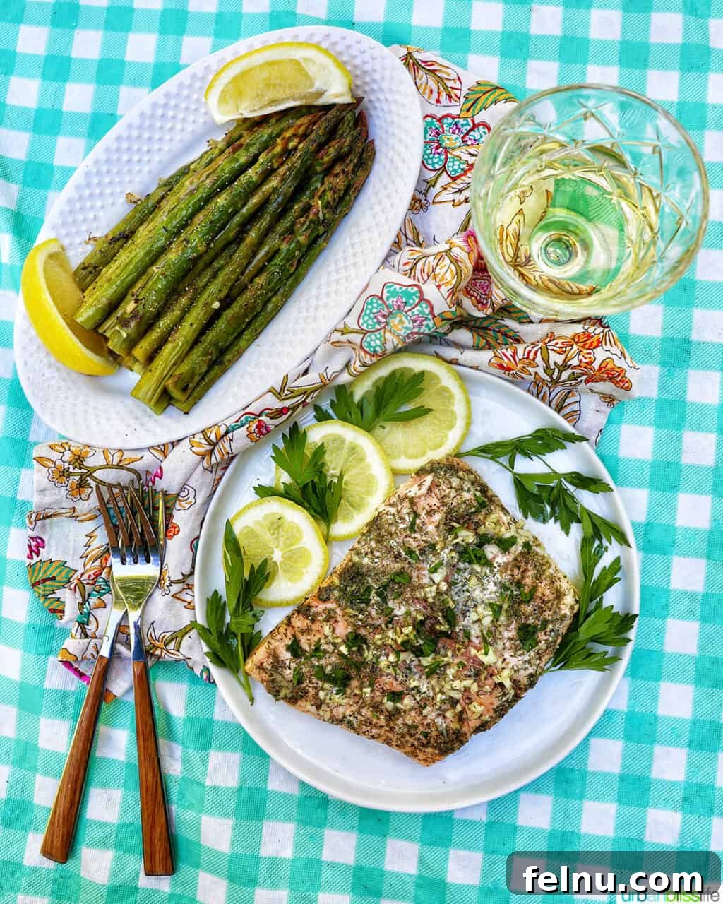 Grilled asparagus with Salmon
