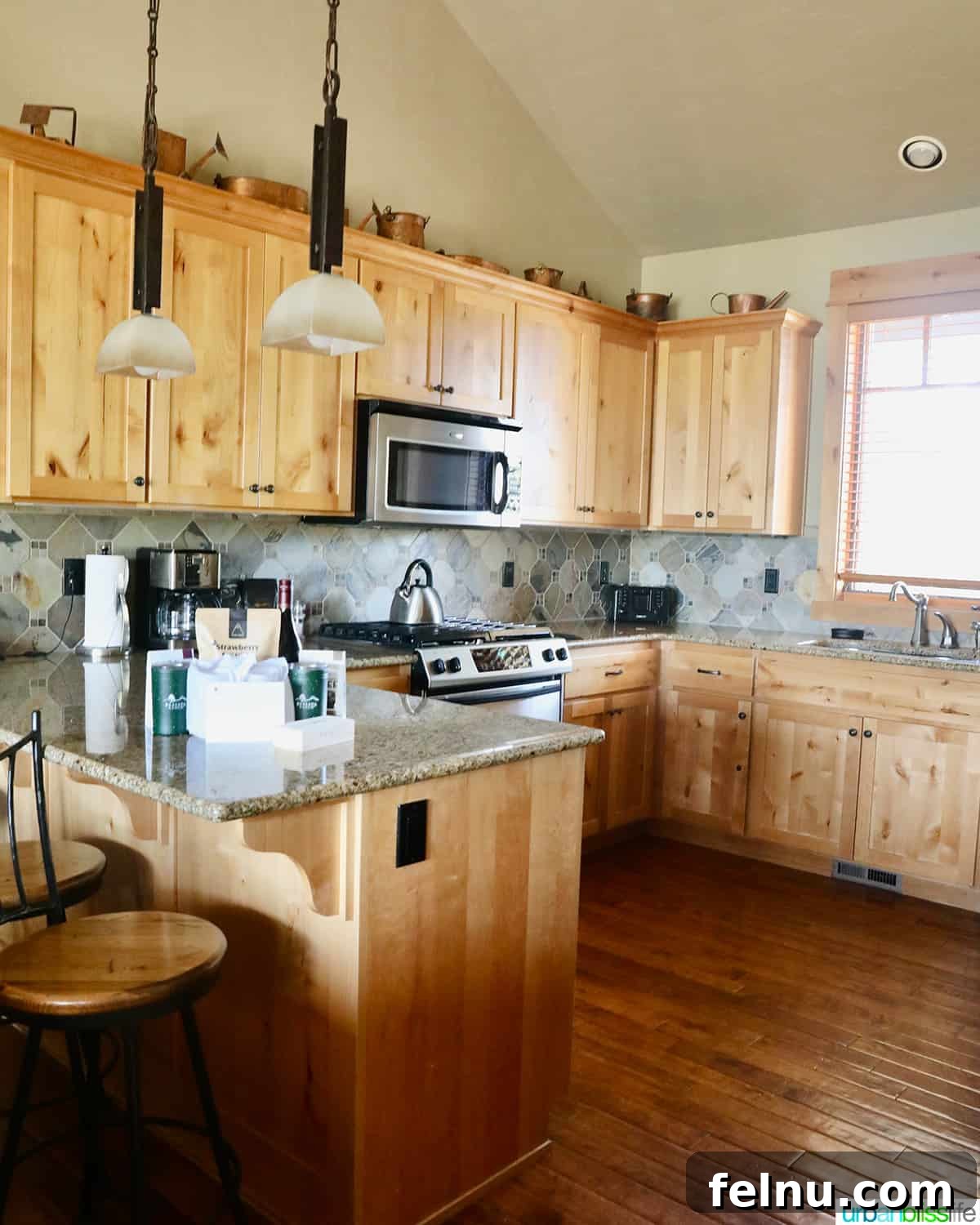 Brasada Ranch: A High Desert Haven 5 Fully equipped kitchen in a Brasada Ranch cabin