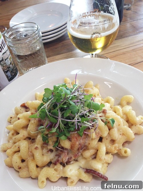 Portland to Hood River: A Gorge-ous Road Trip 6 Pfriem's Mac and Cheese