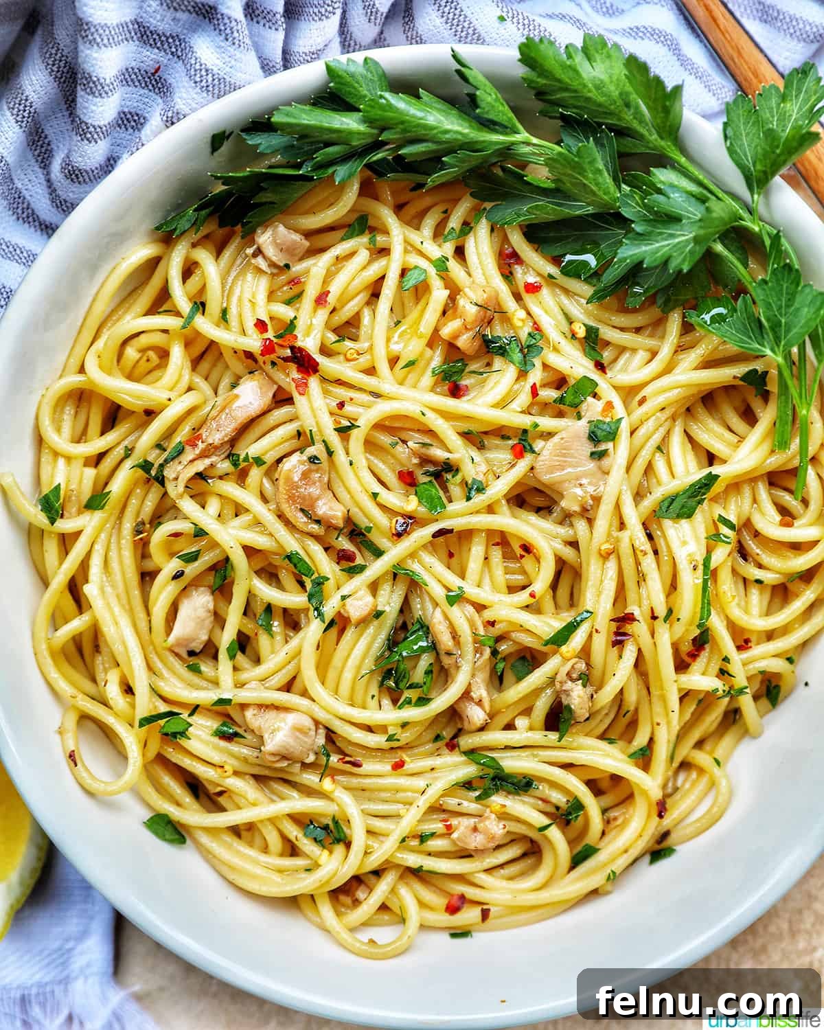 Uncorking Pasta Perfection 11 bowl of pasta with clams and white wine sauce