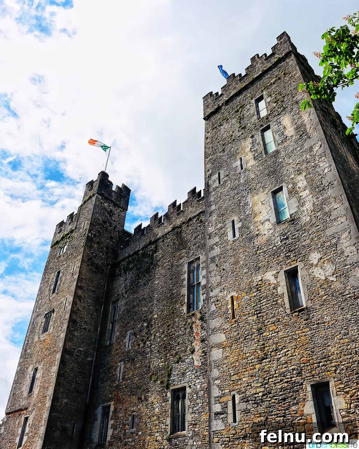 The Emerald Isle in a Week: Your Ultimate Ireland Itinerary 2 Bunratty Castle in Ireland