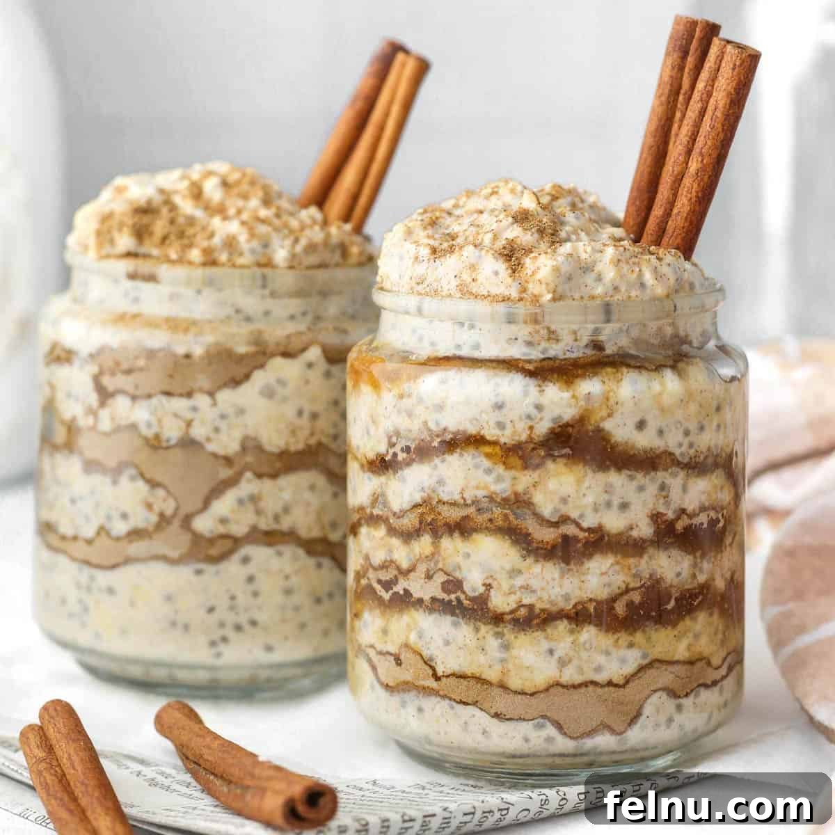 Cinnamon Roll Overnight Oats