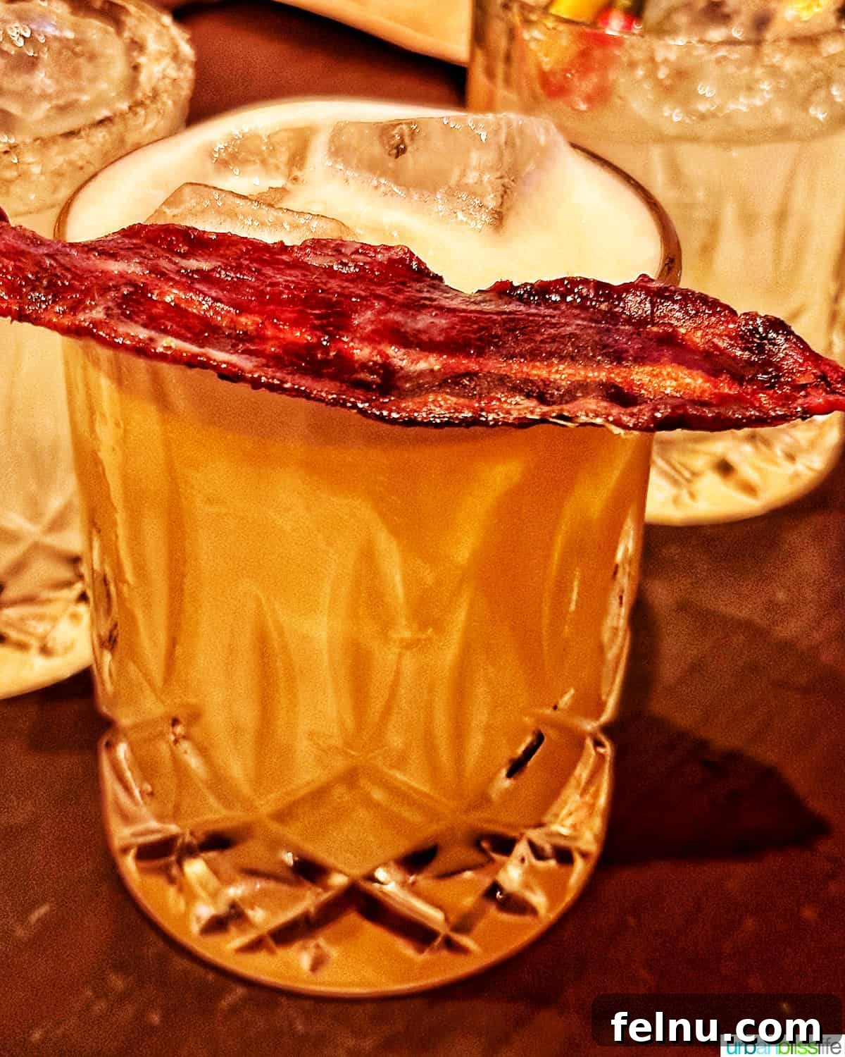 Oso Sour cocktail at Bar Oso.