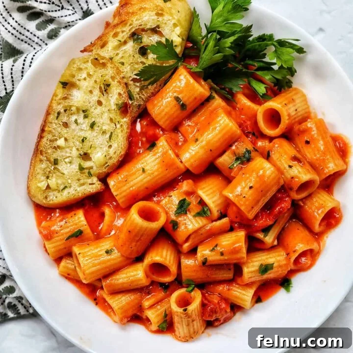 Creamy Dreamy Rigatoni: A Vodka Sauce Delight 21 Rigatoni with Vodka Sauce